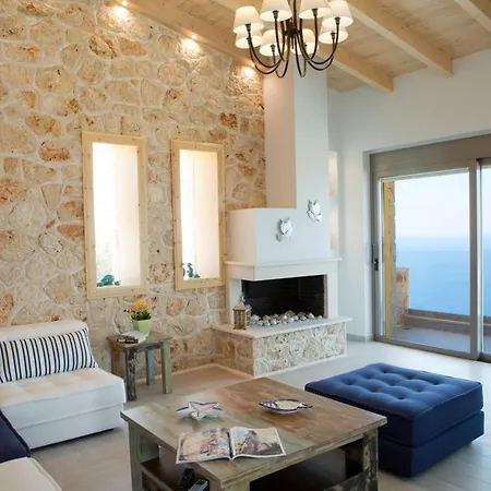 Villa Thea Thalatta Tsoukaladhes