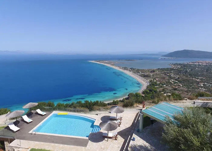 Thea Thalatta Villa Tsoukaladhes
